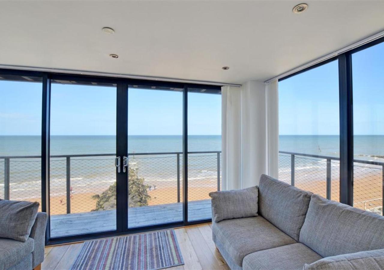 Wee Retreat Villa Sheringham Bagian luar foto
